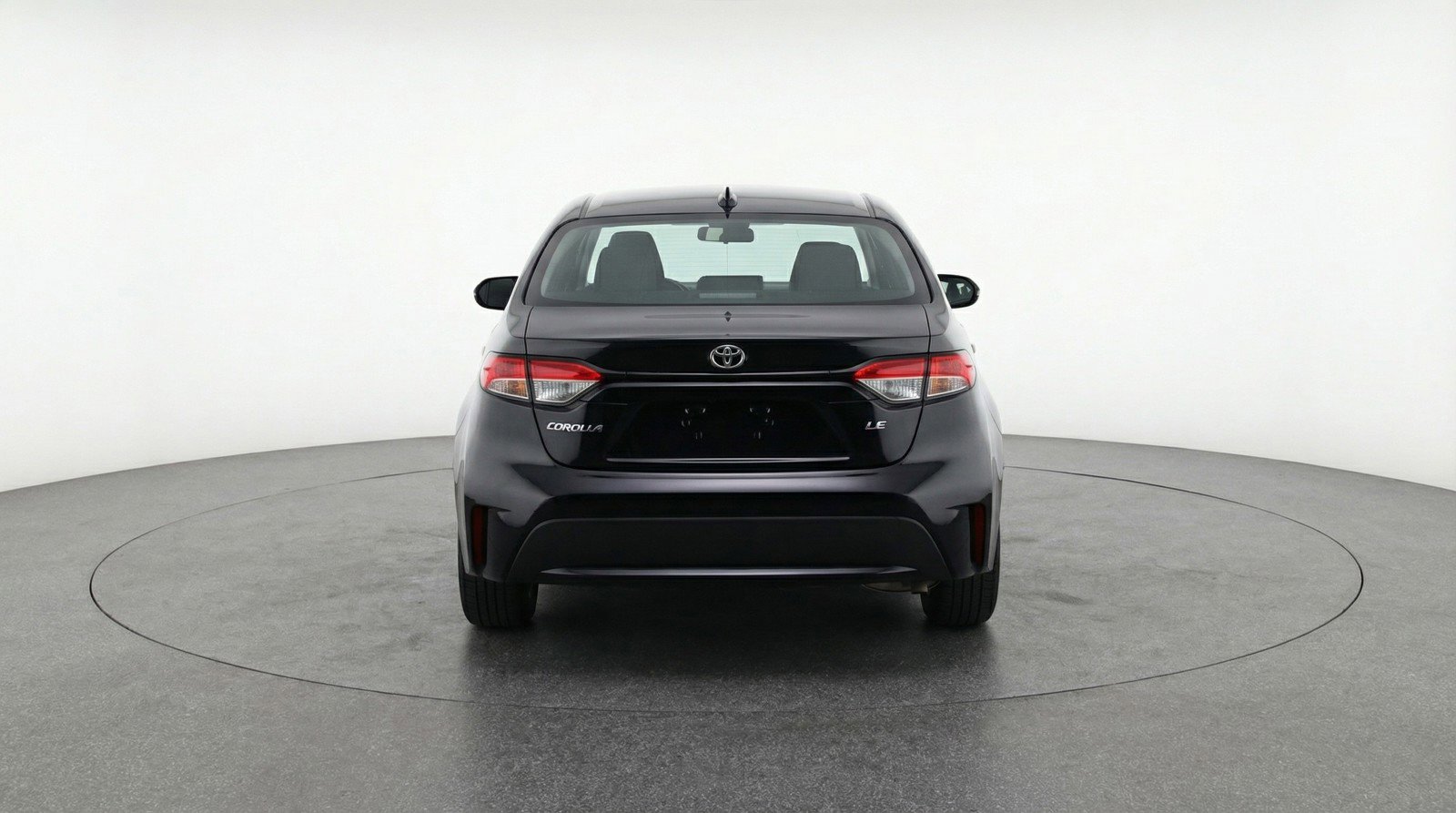 Used 2025 Toyota Corolla LE FWD image 7