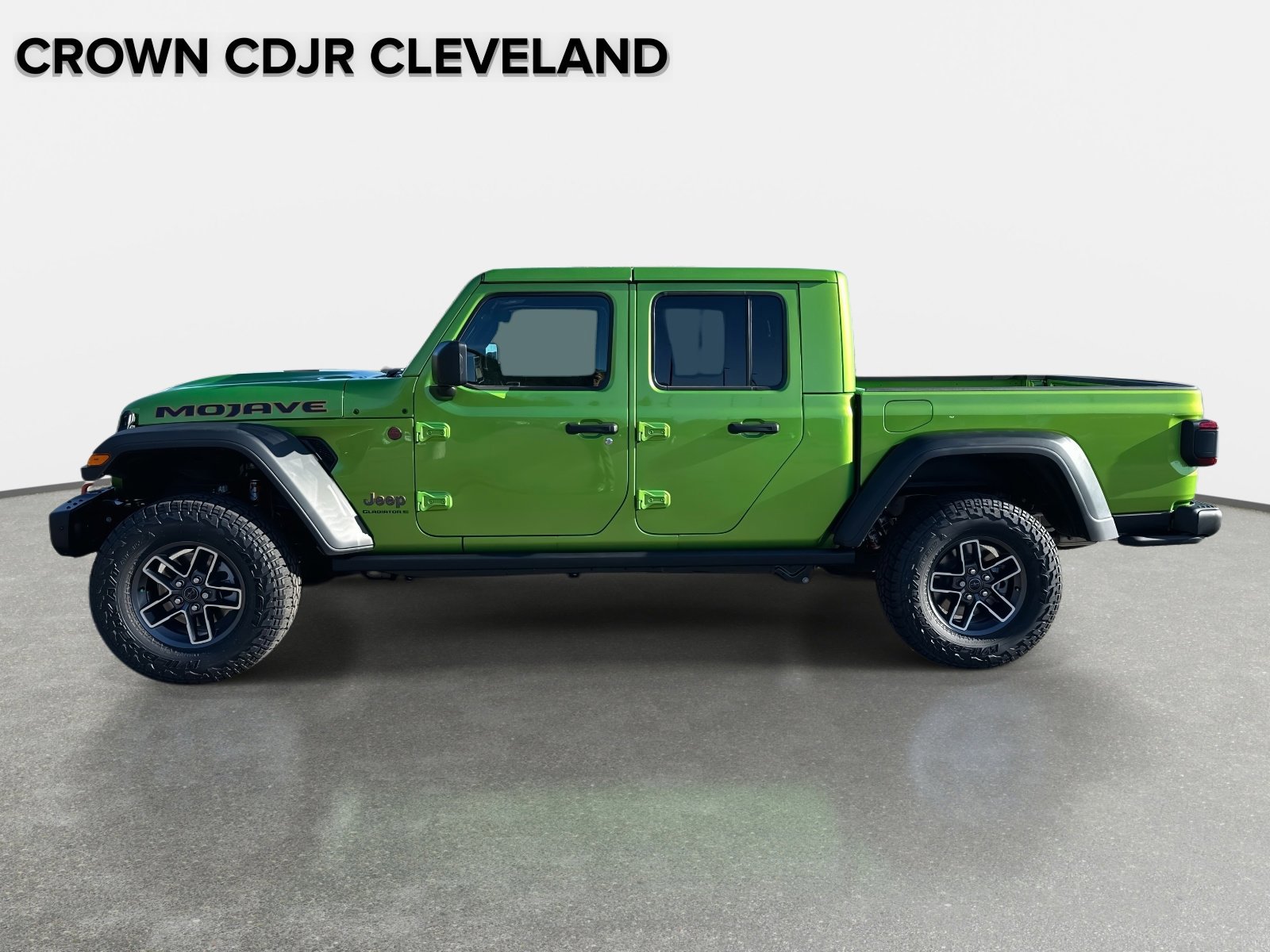New 2026 Jeep Gladiator Mojave w/ Steel Bumper Group image 7
