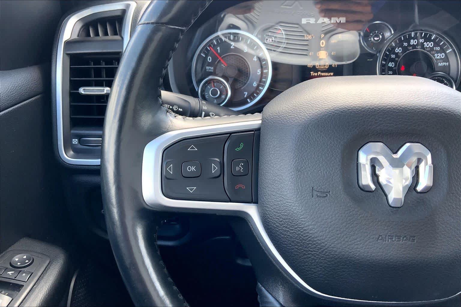 Used 2023 RAM 1500 Big Horn AWD/4WD image 45