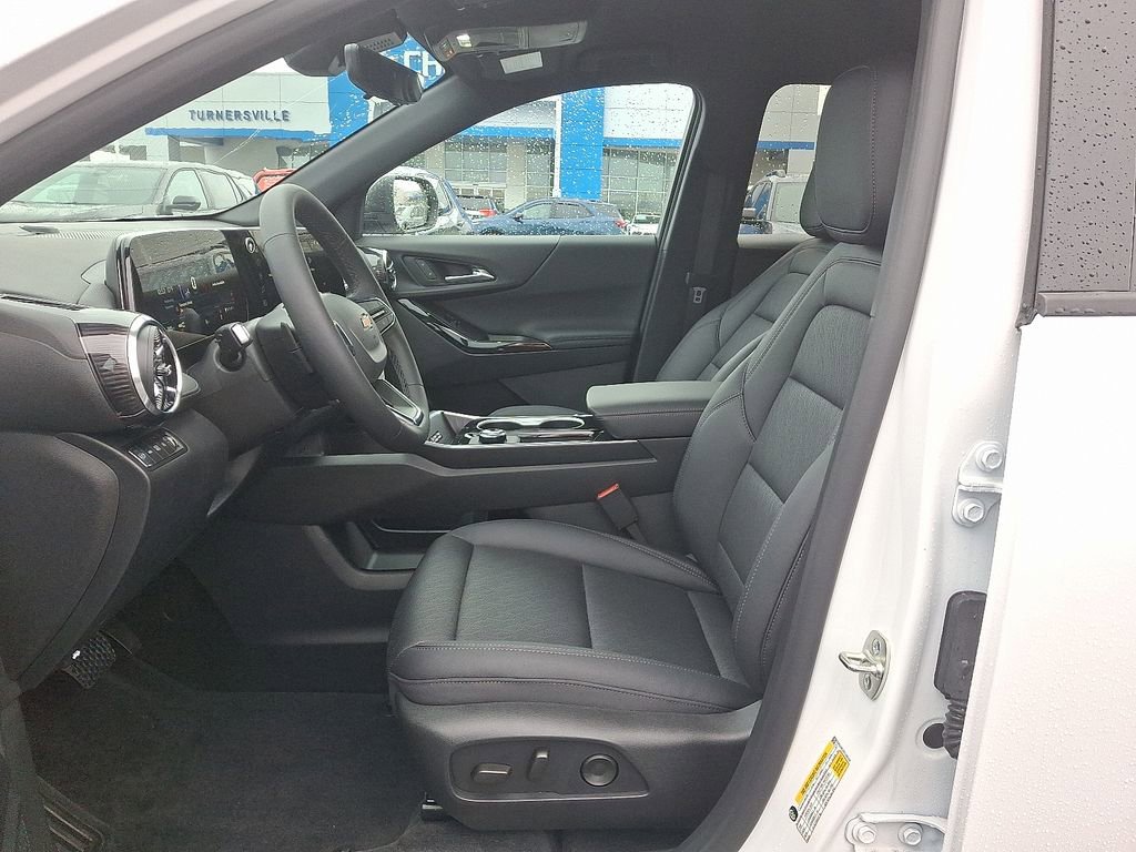 New 2026 Chevrolet Equinox LT w/ Convenience Package II image 6