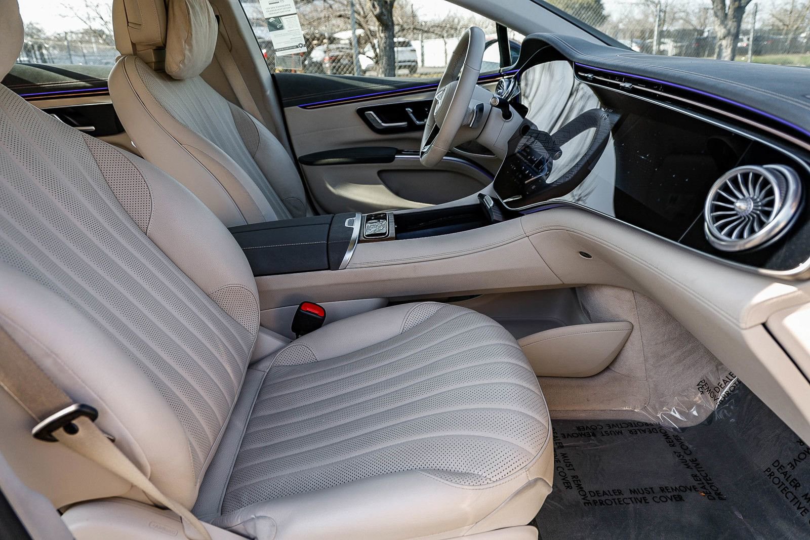 Used 2022 Mercedes-Benz EQS 580 4MATIC Sedan image 17