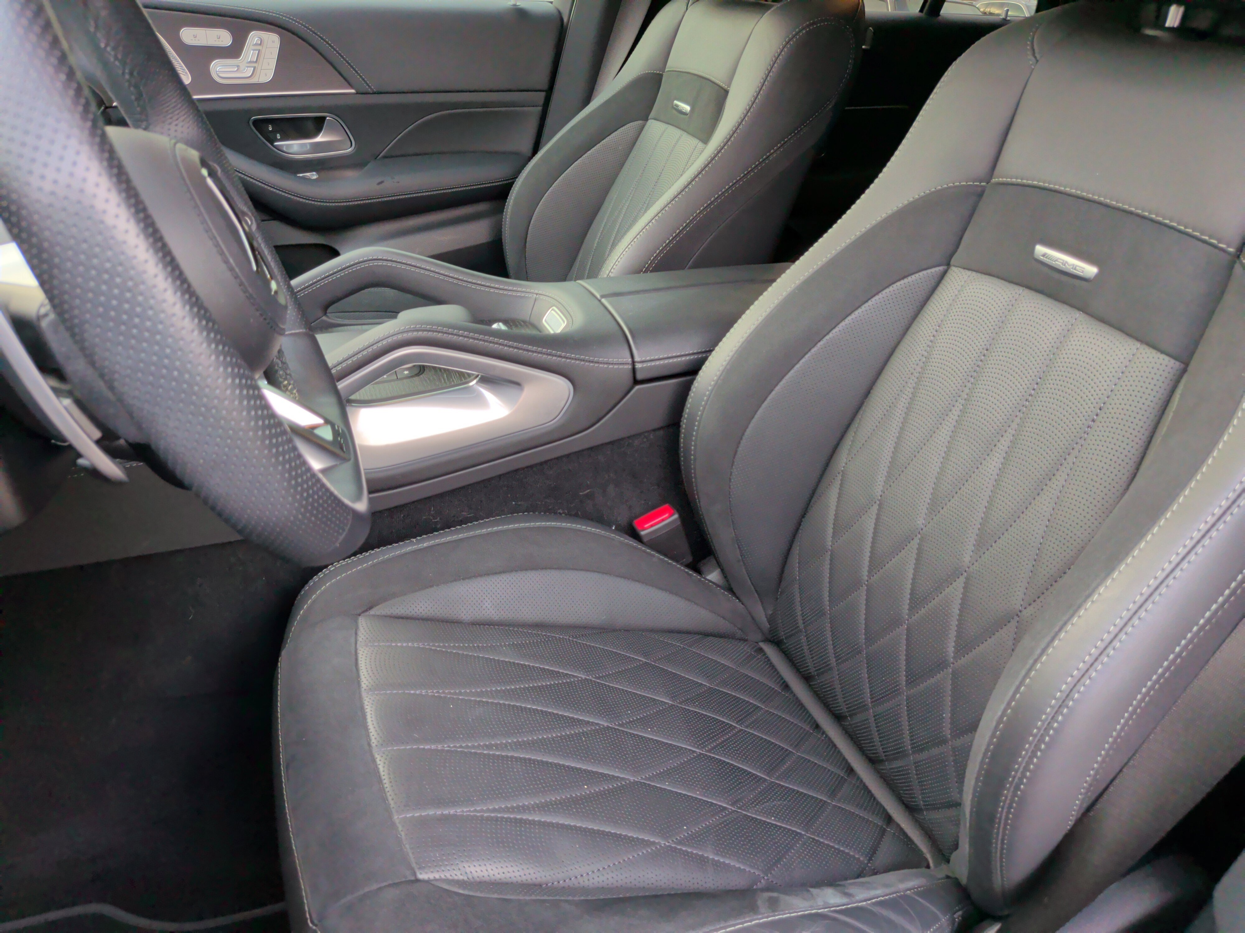 Used 2024 Mercedes-Benz GLE 53 AMG 4MATIC Coupe image 29