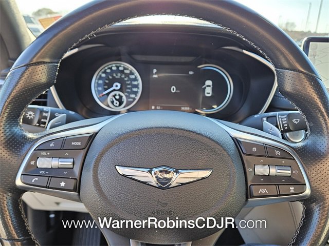 Used 2023 Genesis G70 2.0T image 25