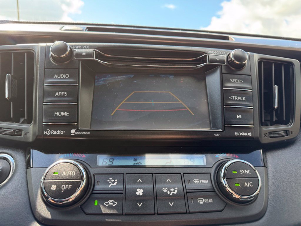 Used 2017 Toyota RAV4 SE AWD/4WD image 15