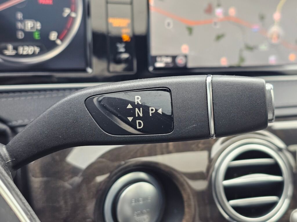 Used 2016 Mercedes-Benz S 550 4MATIC Sedan image 21