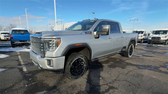 Used 2022 GMC Sierra 2500 Denali w/ Denali Ultimate Package image 4