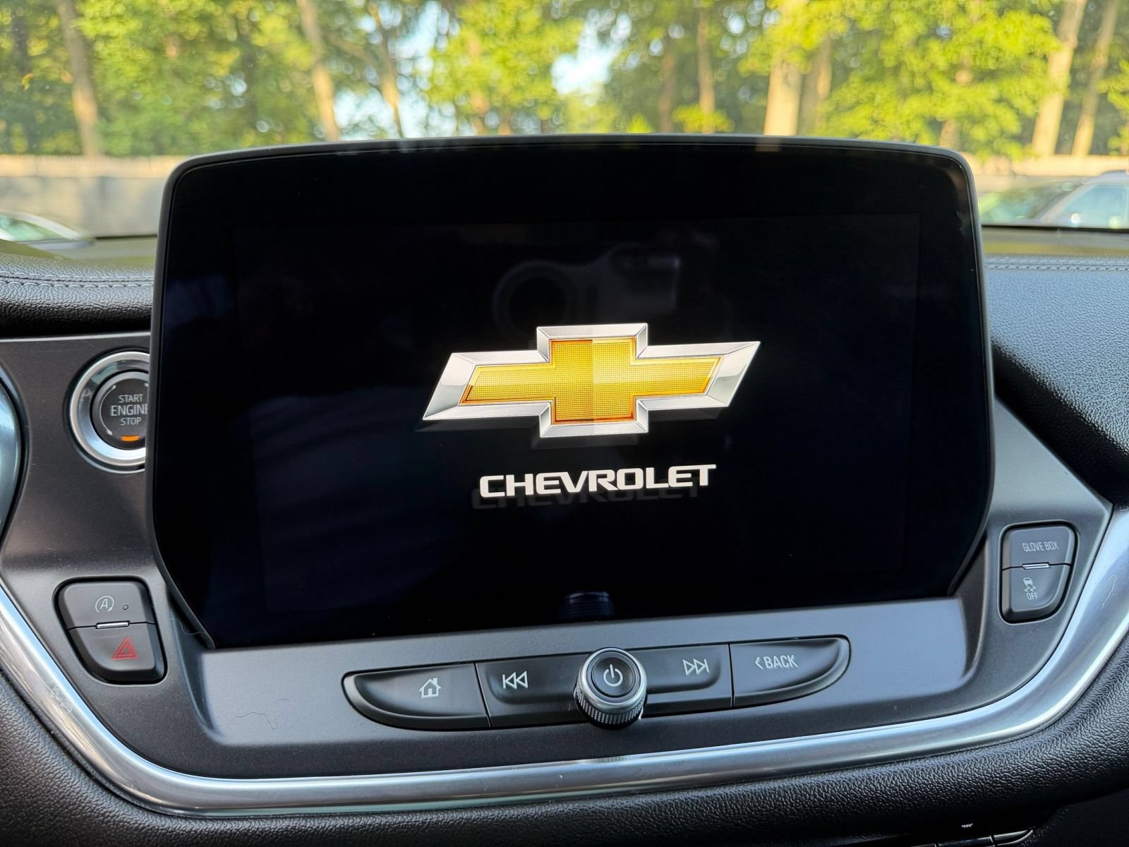 Used 2025 Chevrolet Blazer LT FWD image 19