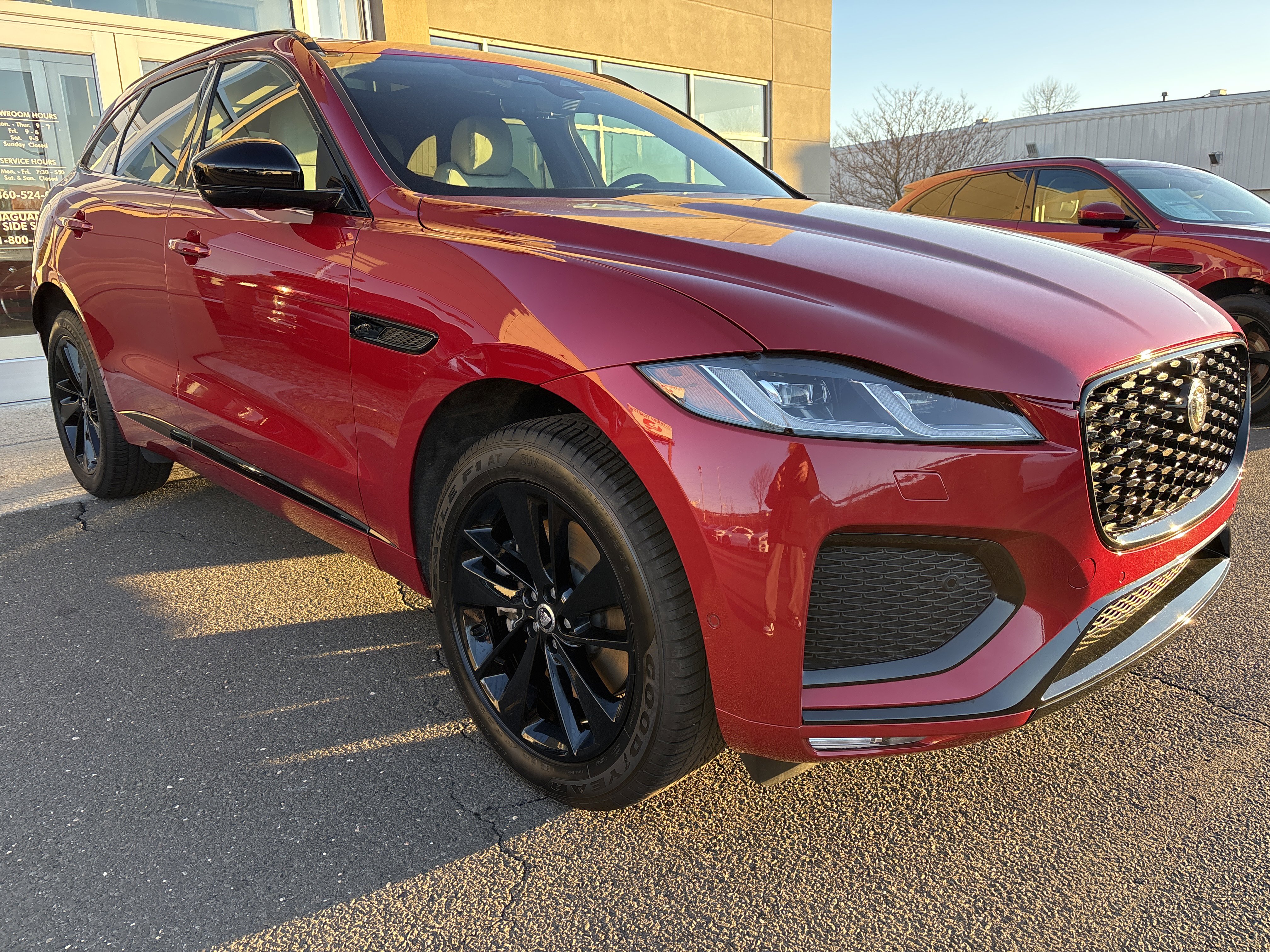 Used 2026 Jaguar F-PACE R-Dynamic S image 9