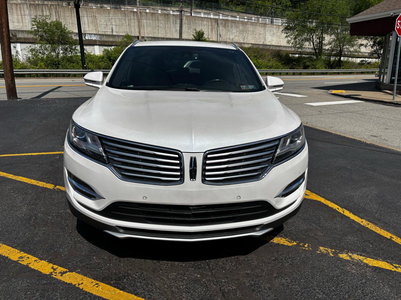 Used 2017 Lincoln MKC Black Label AWD/4WD image 2