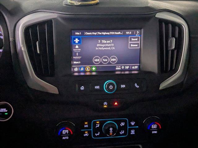 Used 2023 GMC Terrain SLE w/ Driver Convenience Package FWD image 14