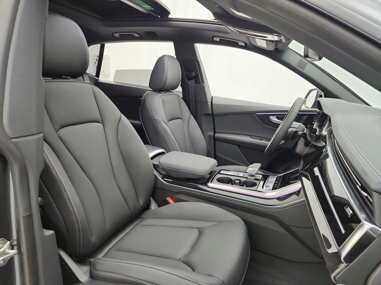 New 2026 Audi Q8 Premium Plus image 16