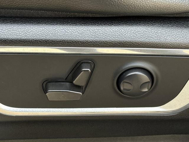 Used 2022 RAM 1500 Laramie w/ Sport Appearance Package image 21