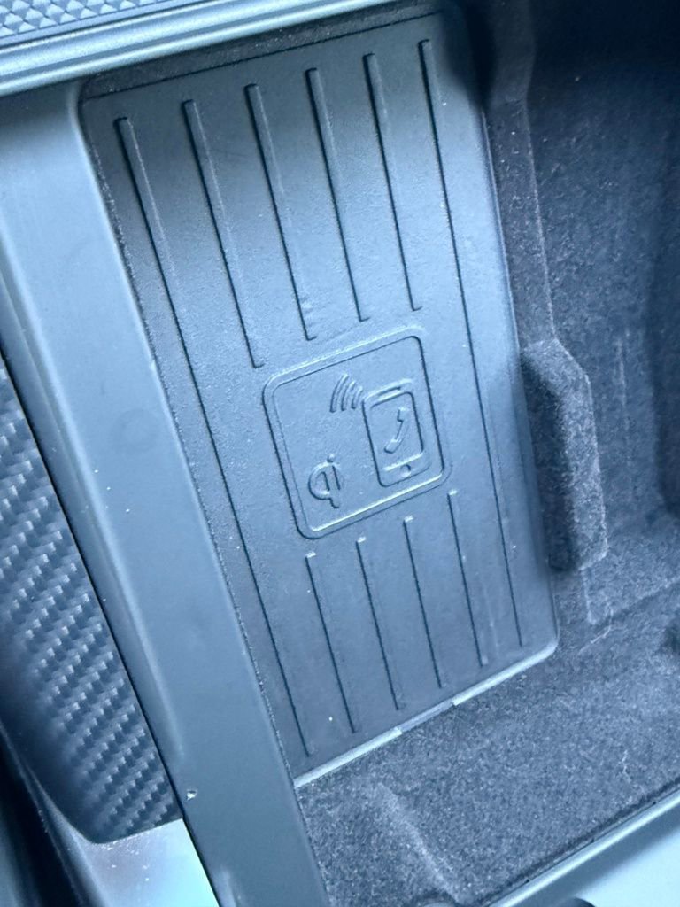 Used 2024 Audi RS Q8 w/ Black Optic Package image 50