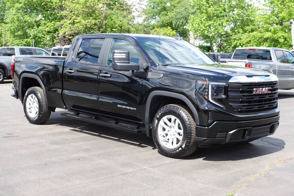 Used 2023 GMC Sierra 1500 Pro w/ Pro Value Package AWD/4WD image 5