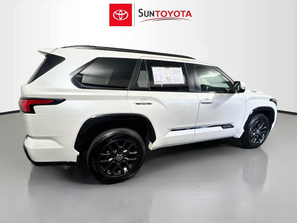 Used 2024 Toyota Sequoia Platinum AWD/4WD image 3