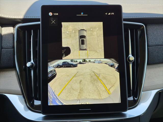 New 2027 Volvo XC90 B6 Plus AWD/4WD image 10