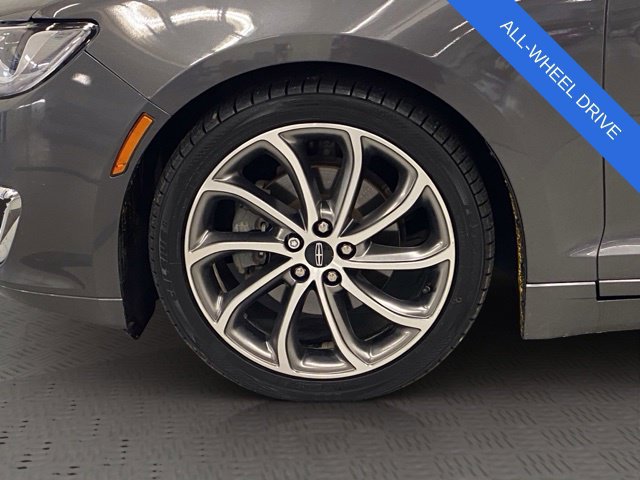 Used 2019 Lincoln MKZ Reserve w/ Reserve Plus Package AWD/4WD image 16
