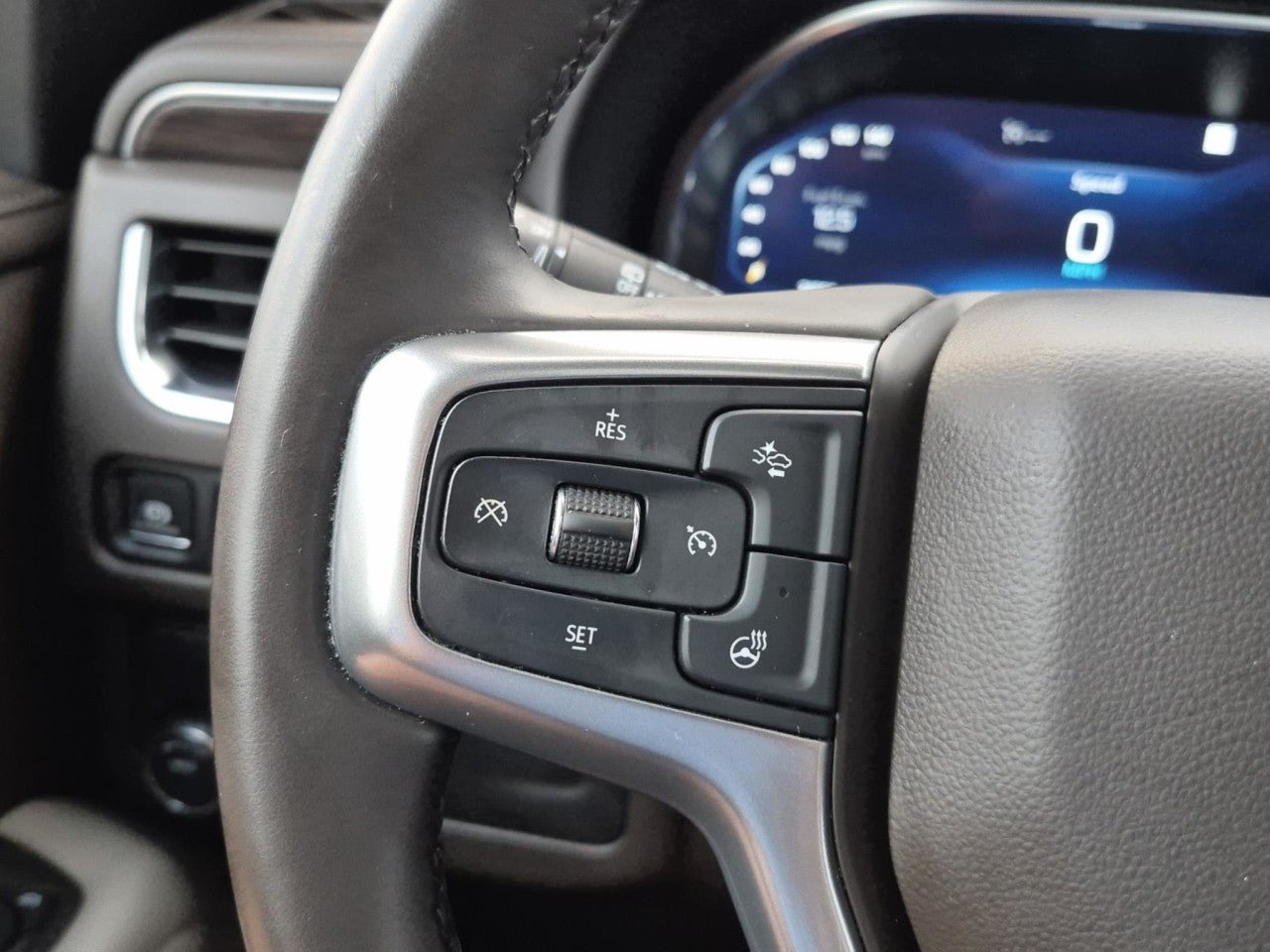 Certified 2024 Chevrolet Tahoe LT w/ LT Signature Plus Package RWD image 23