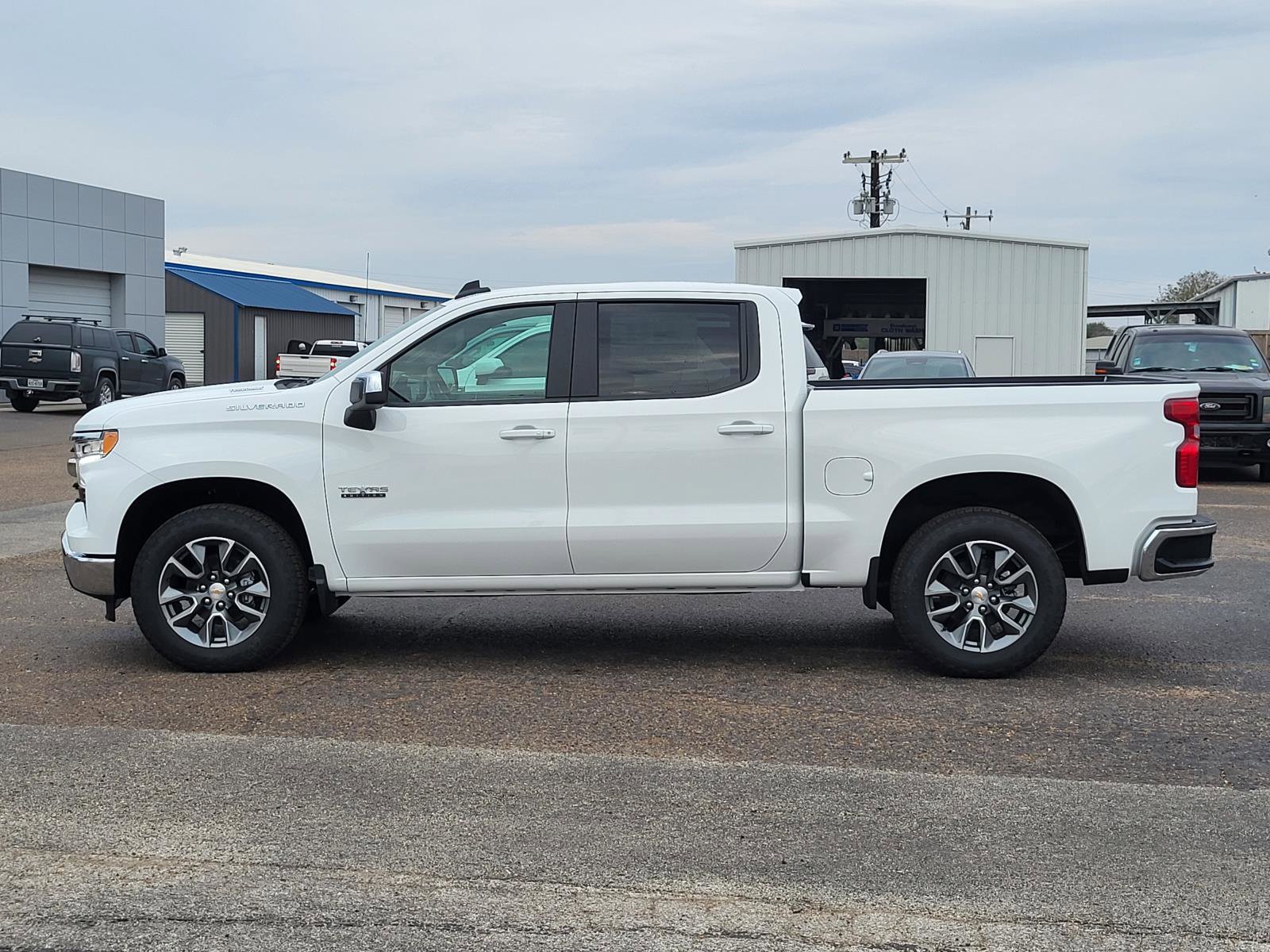 New 2026 Chevrolet Silverado 1500 LT w/ Texas Edition Plus image 2