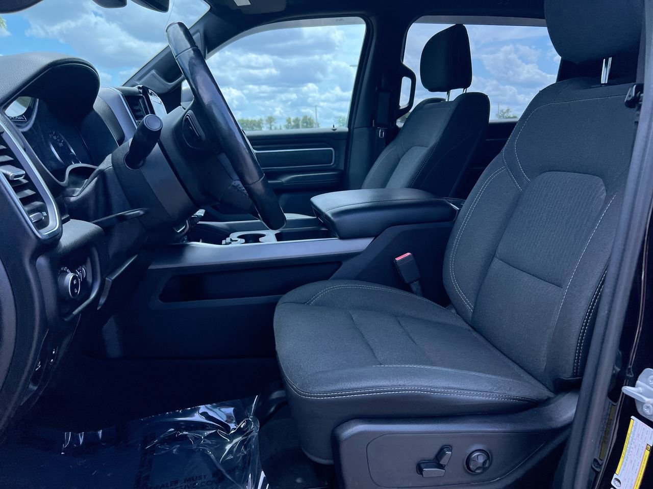 Used 2019 RAM 1500 Big Horn AWD/4WD image 12