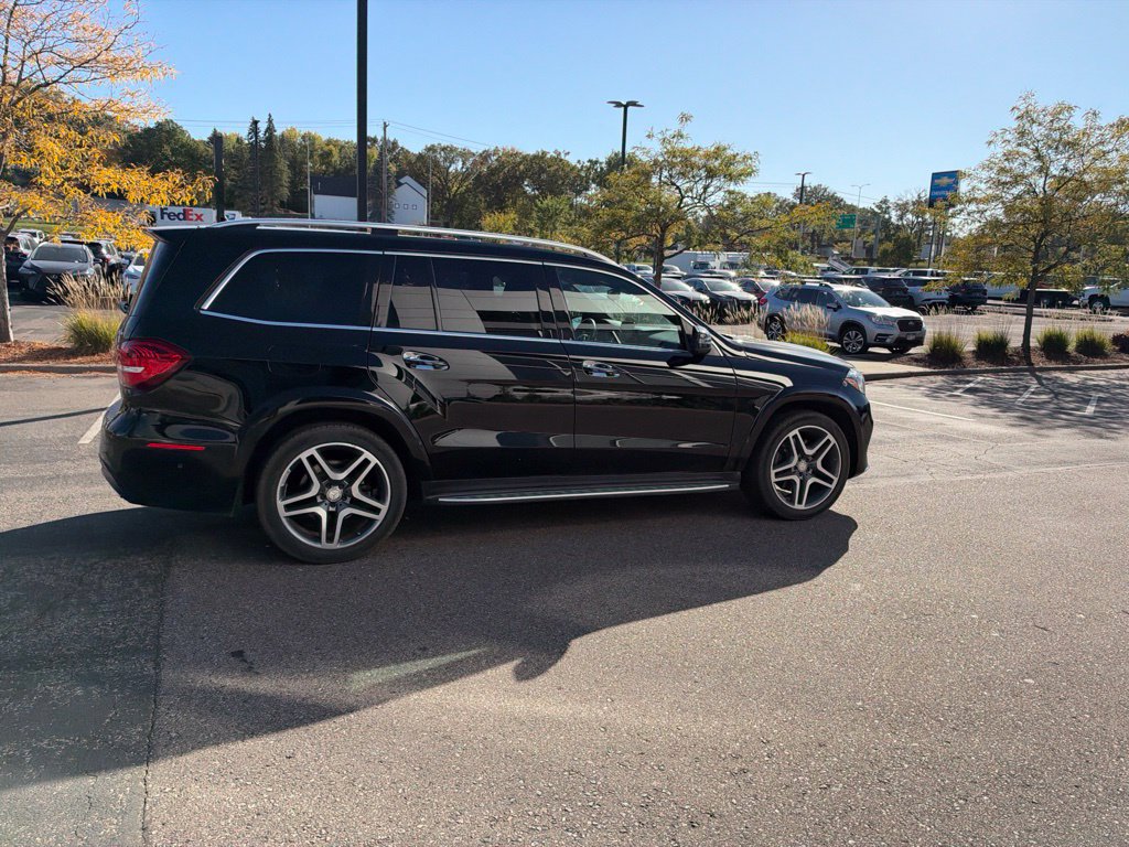 Used 2017 Mercedes-Benz GLS 550 4MATIC image 28