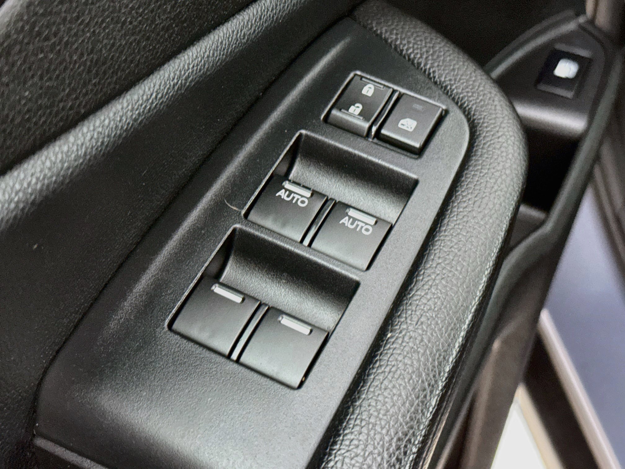 Used 2022 Honda Pilot Sport image 20