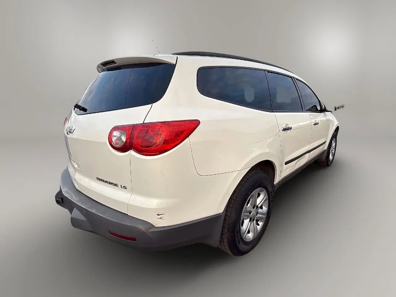 Used 2012 Chevrolet Traverse LS image 5