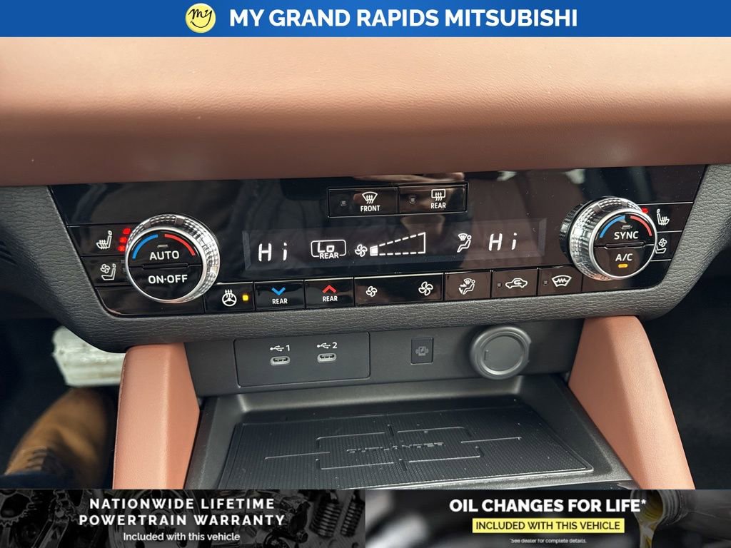 New 2026 Mitsubishi Outlander SEL AWD/4WD image 24