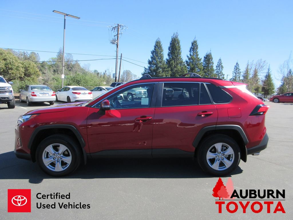 Certified 2025 Toyota RAV4 XLE w/ Convenience Package image 8
