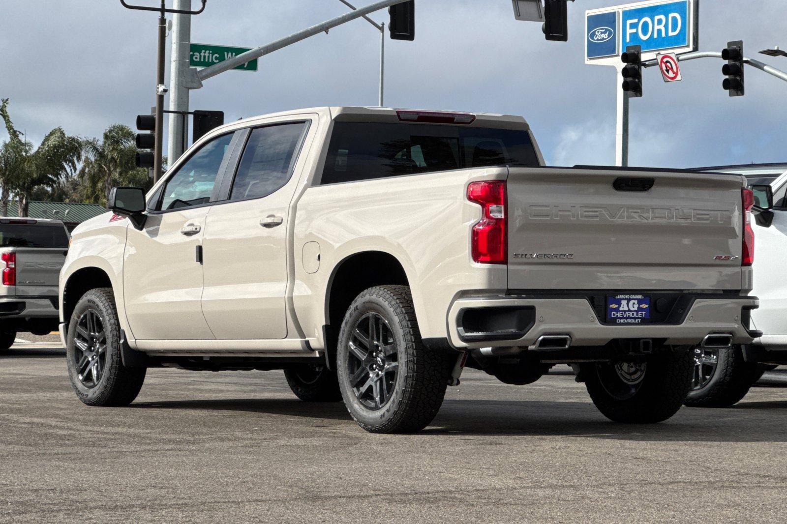 New 2026 Chevrolet Silverado 1500 RST w/ RST All Star Premium Package image 8