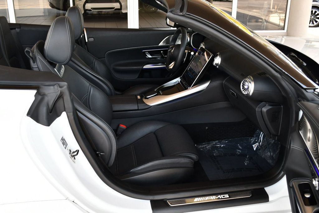 Used 2024 Mercedes-Benz SL 55 AMG 4MATIC image 68