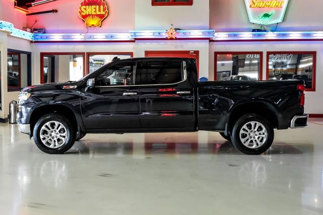Used 2022 Chevrolet Silverado 1500 LTZ w/ Technology Package image 10