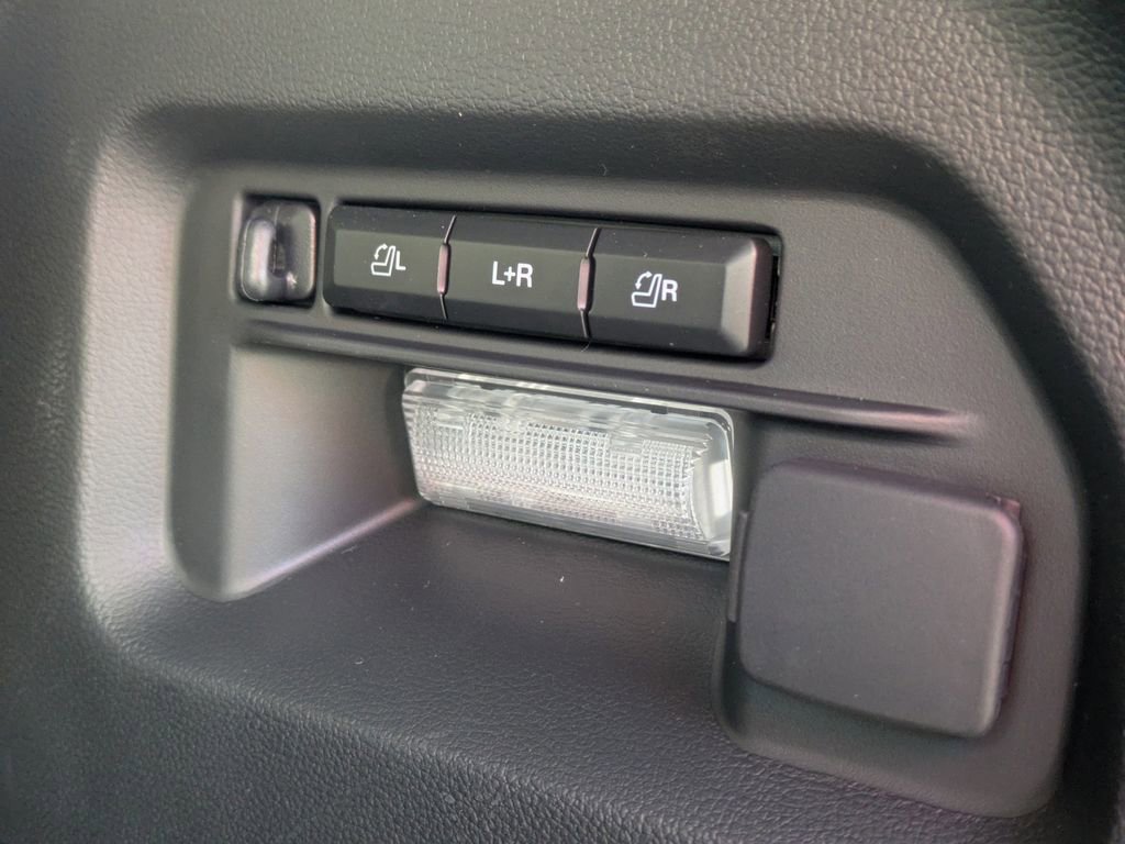 New 2026 Ford Explorer ST w/ Sun And Sound Package image 13