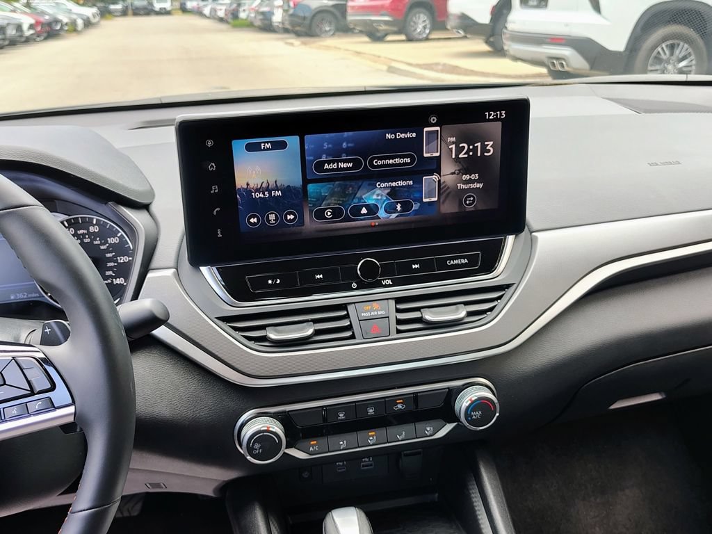 Used 2026 Nissan Altima 2.5 SR FWD image 29