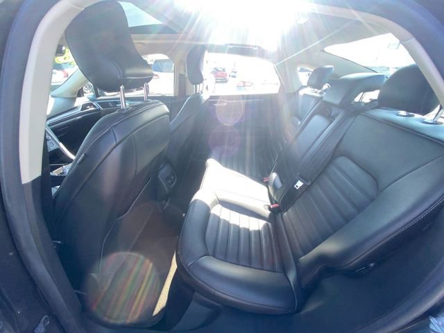 Used 2018 Ford Fusion Energi SE FWD image 5