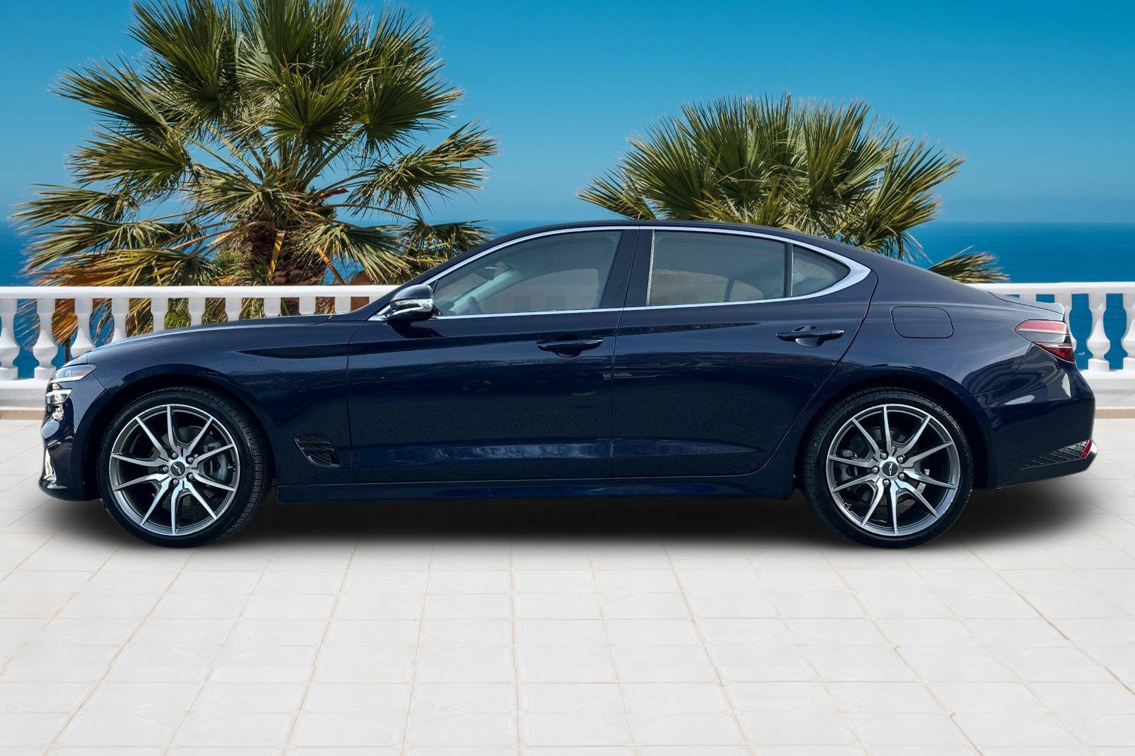 Used 2023 Genesis G70 2.0T image 8