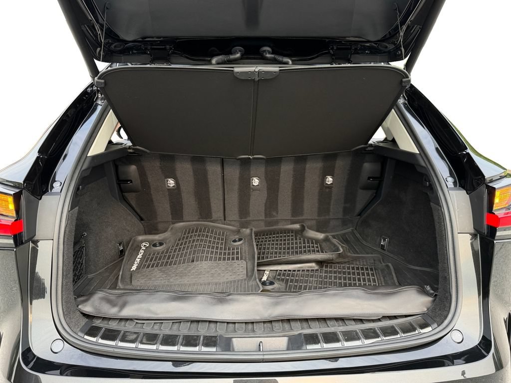 Used 2024 Lexus NX 350 AWD image 9