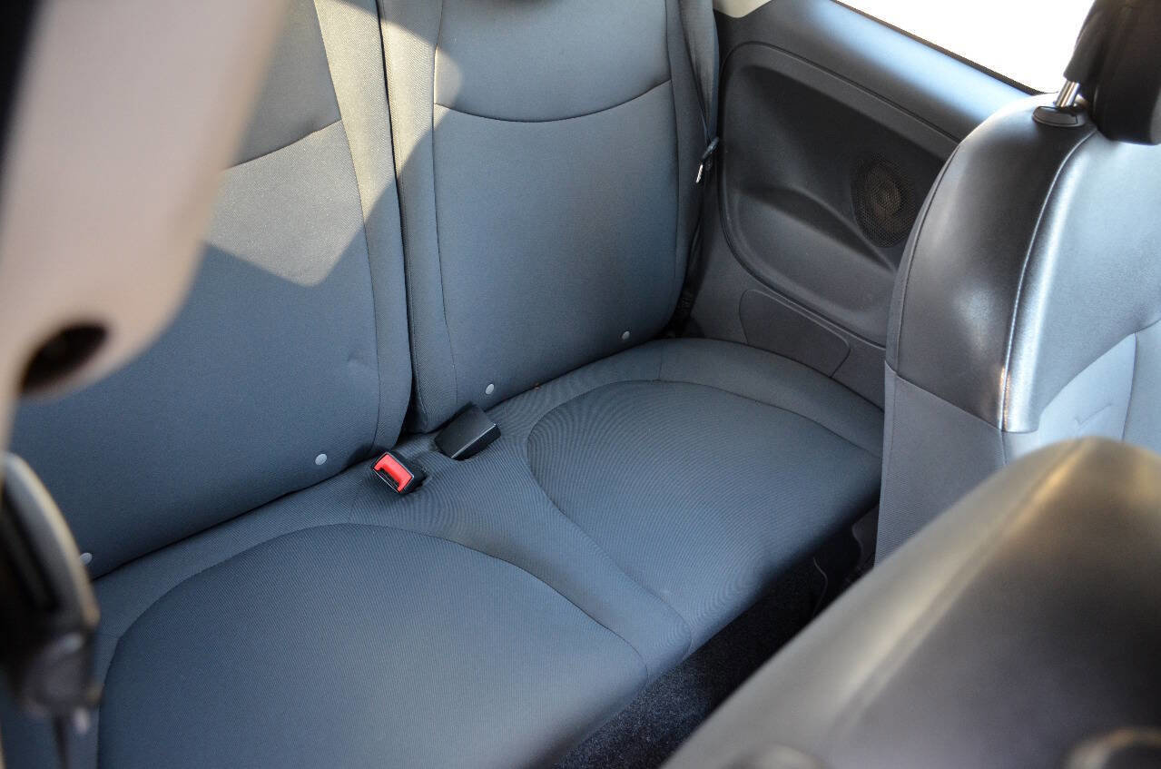 Used 2013 FIAT 500 Pop image 13