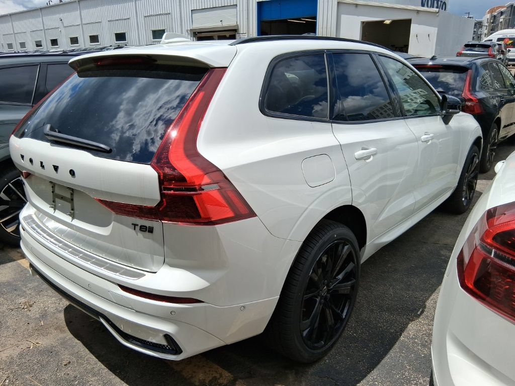 New 2026 Volvo XC60 T8 Ultra w/ Protection Package Premier AWD/4WD image 5