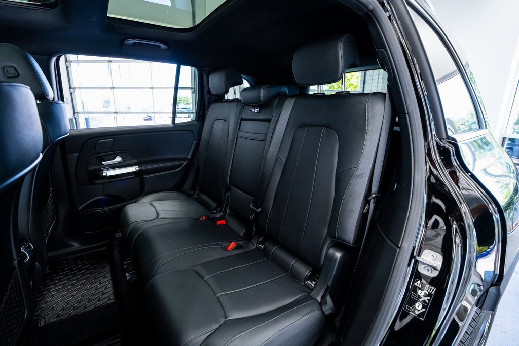 Used 2023 Mercedes-Benz EQB 350 4MATIC SUV w/ Exclusive Package image 57