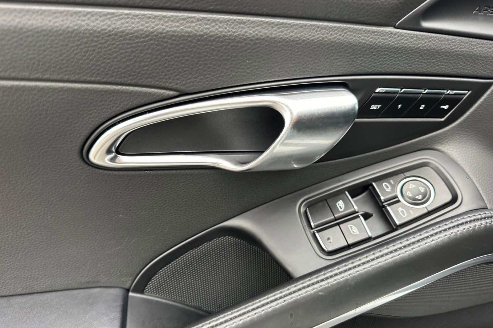 Used 2015 Porsche 911 Carrera image 12