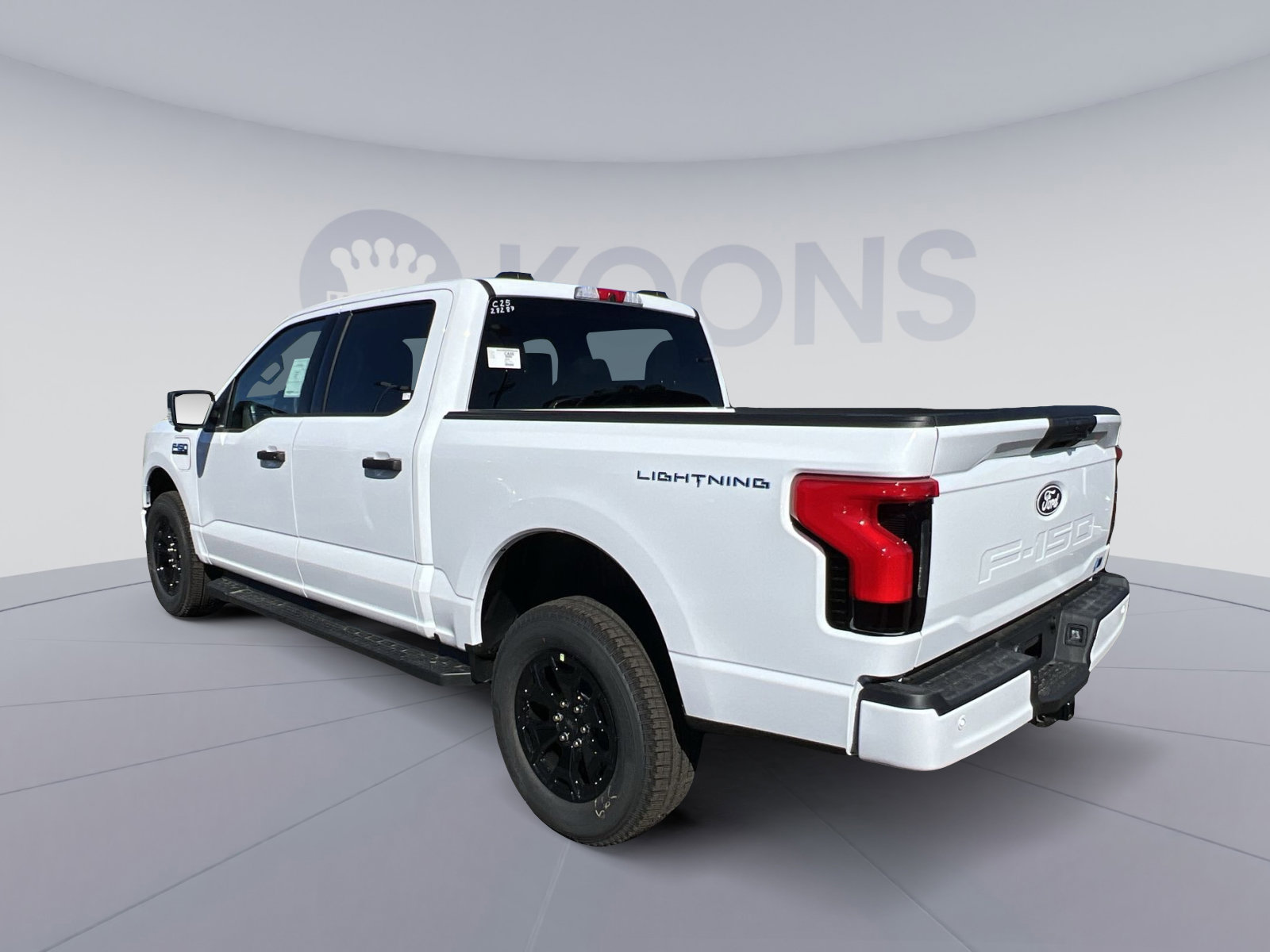 New 2025 Ford F150 Lightning XLT image 4