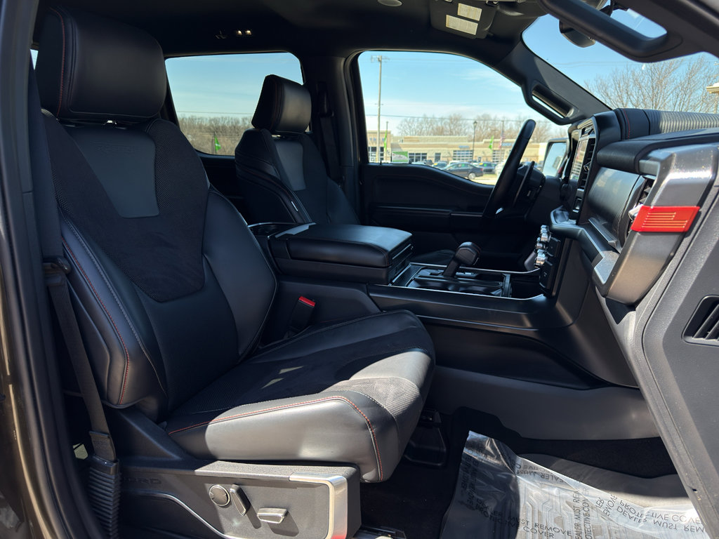 Used 2024 Ford F150 Raptor image 27