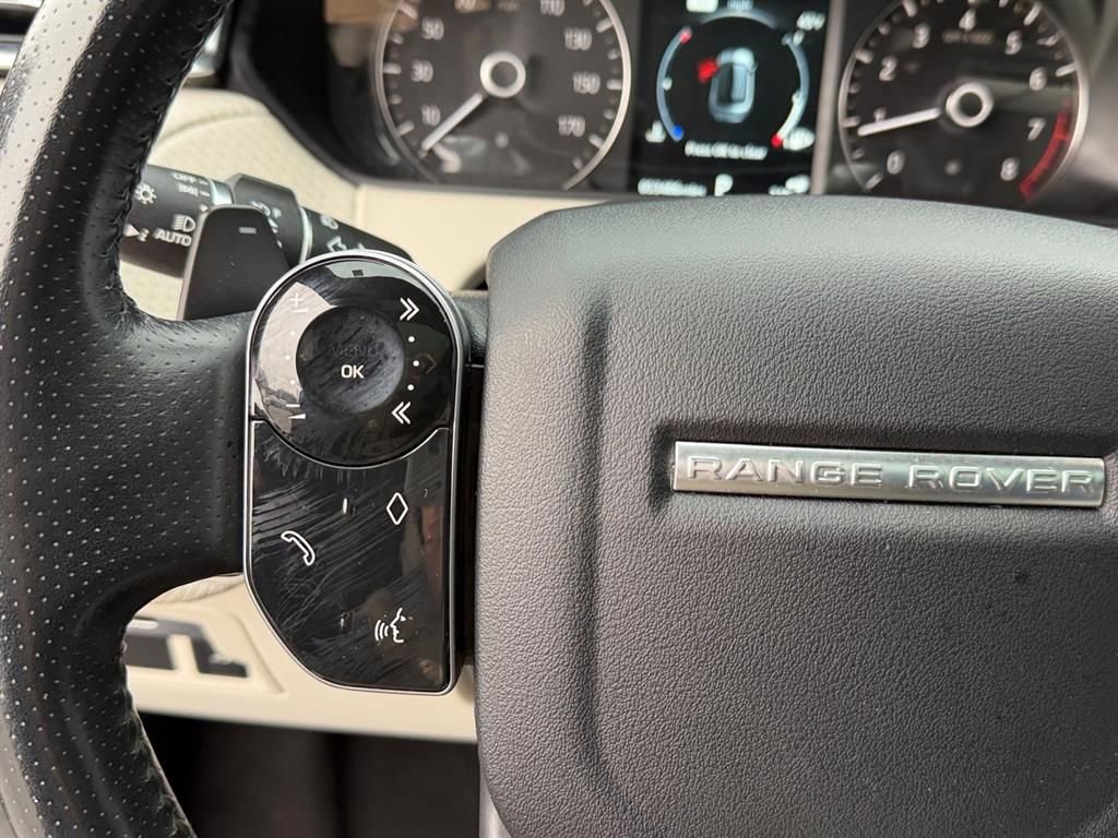 Used 2020 Land Rover Range Rover Velar S image 19