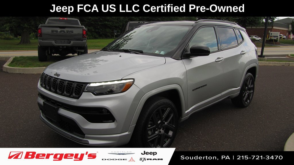 Certified 2025 Jeep Compass Limited w/ High Altitude Package AWD/4WD image 1