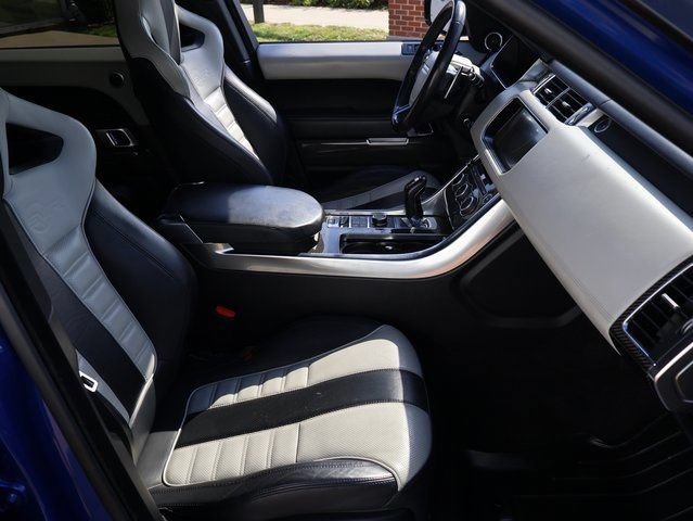 Used 2017 Land Rover Range Rover Sport SVR AWD/4WD image 7