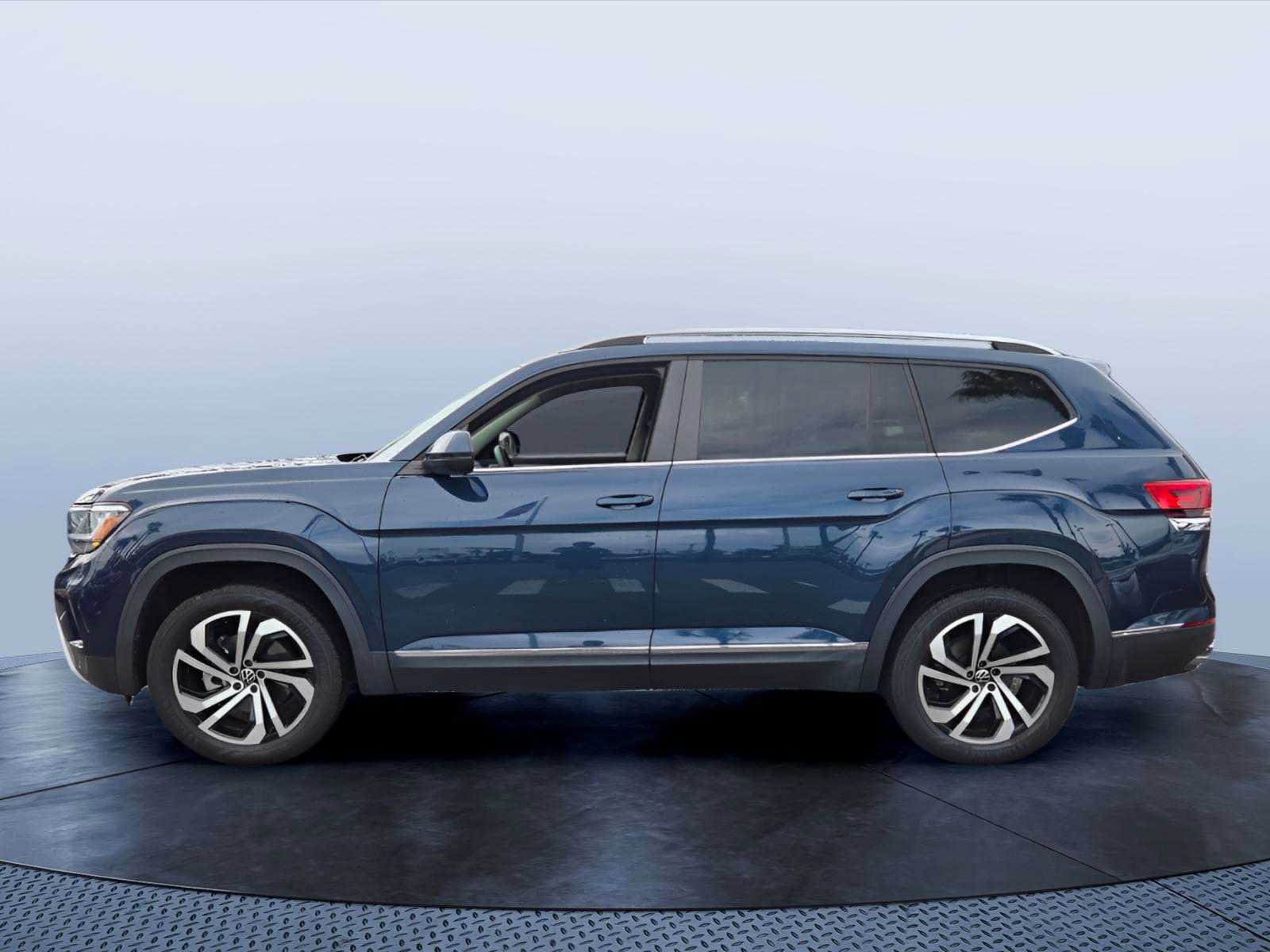 Used 2022 Volkswagen Atlas SEL AWD/4WD image 11