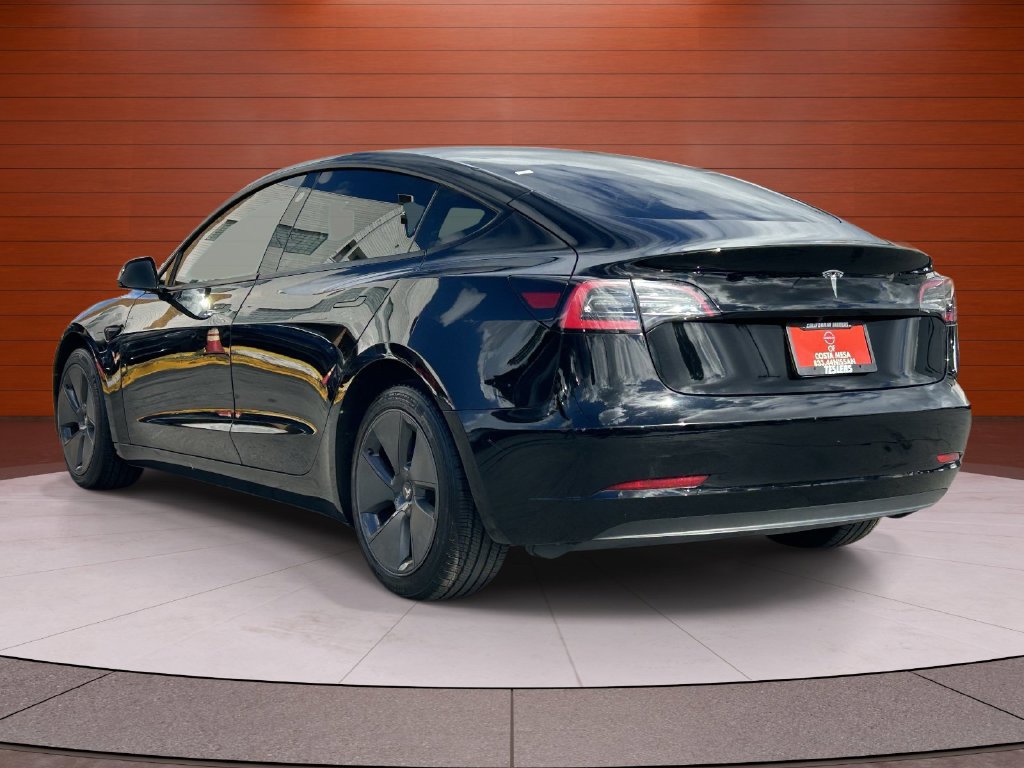 Used 2023 Tesla Model 3 Standard Range RWD image 2