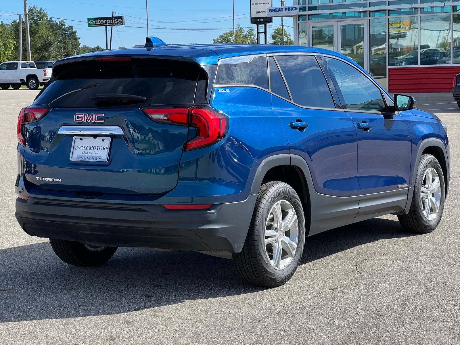 Used 2020 GMC Terrain SLE FWD image 8