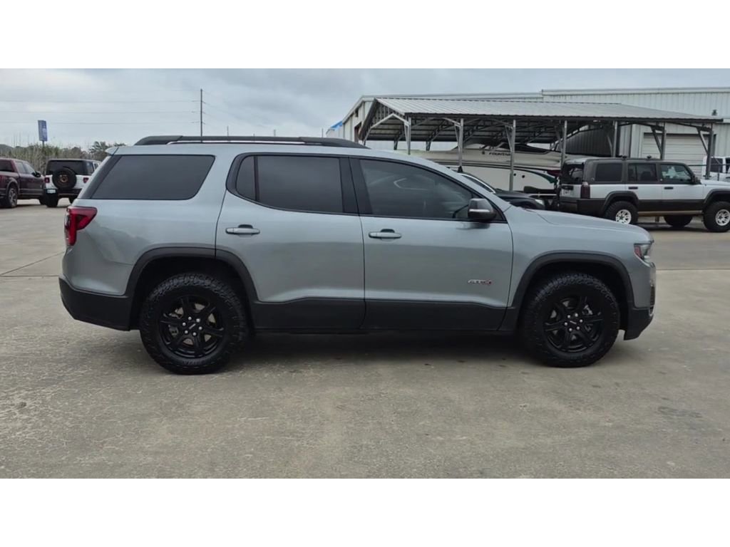 Used 2023 GMC Acadia AT4 w/ Technology Package image 9